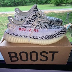 Yeezy boost v2 Zebra
